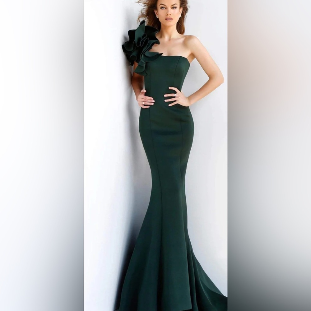 Jovani Navy 1 Shoulder Ruffle